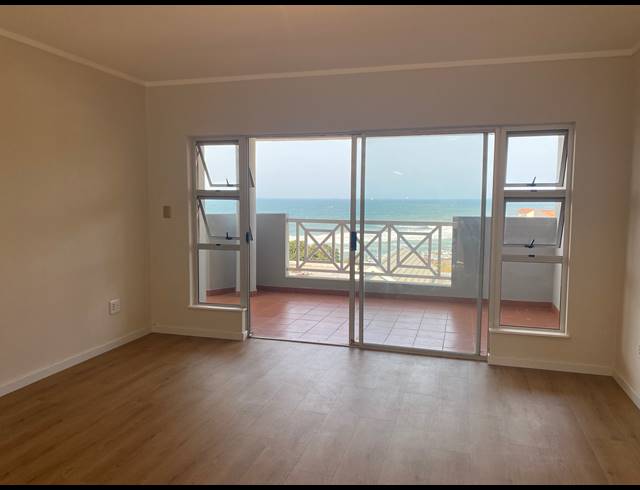 2 BEDROOM APARTMENT FOR SALE IN NEWSEL BEACH